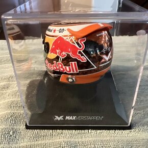 Max Verstappen - 2024 Red Bull Racing - mini helma oranzova - 3