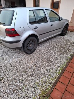 Volkswagen Golf 4 1.4 benzín - 3