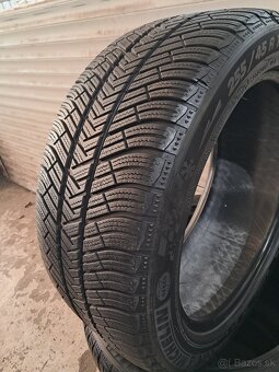 Michelin zimné 255/45/R19 - 3