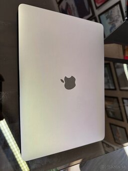 Macbook Air 13 2019 - 3