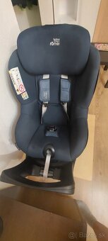 Britax Romer Dualfix M i size 2022 - 3