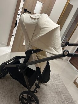 Cybex Eos Lux 2v1 - 3