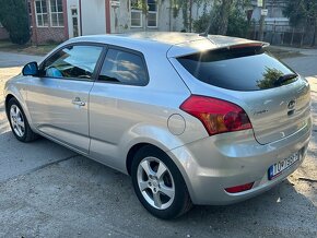 KIA CEED PROCEED 1.6 BENZÍN AUTOMAT 2010 - 3