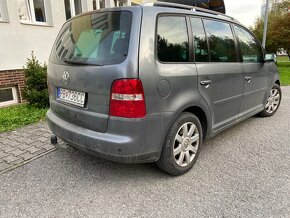 Volkswagen Touran 2.0TDI 7-miestne - 3