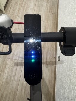 Elektrická kolobežka Xiaomi MI Scooter - 3