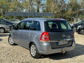 Opel Zafira 1,8 Benzin Plyn 259 000 km 2009 - 3