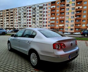 Volkswagen Passat 2.0 tdi Highline DSG +F1Riadenie R.V.2008. - 3