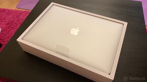 Predám Macbook Pro 13" (2020) 16GB RAM 512GB SSD - ako nový - 3