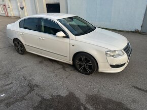 VW passat b6 r-line 2.0tdi 125kw DSG 2010 4motion - 3