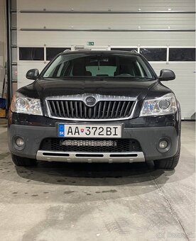 Škoda octavia Scout 2.0 103kw 4x4 - 3