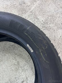 Pneu 225/55 R17 - 3