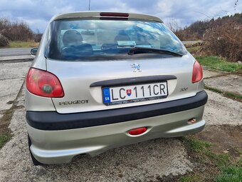 Peugeot 206 1,1 benzín 2. Majiteľ SR - 3