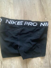 Nike Pro - 3