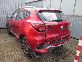 MG ZS 1.0 TGI Exclusive A/T - 3