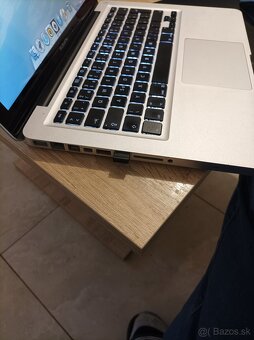 MacBook - 3