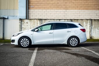 Kia Cee´d SW 1.6 GDi Team Slovakia Edition - 3