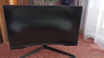 27" Samsung Odyssey G5 LC27 - 3