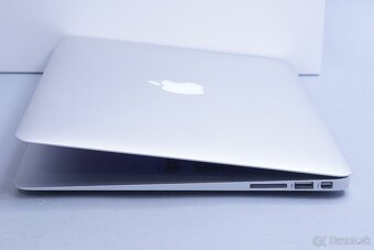 ZÁRUKA/Macbook Air 13.3"/I5 1.8HZ/8GB RAM/256GB SSD/CZ/BAT - 3