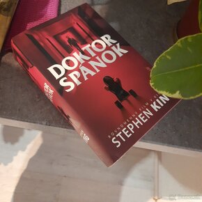 STEPHEN KING &  Stieg Larsson &  DOMINIK DÁN ???? - 3