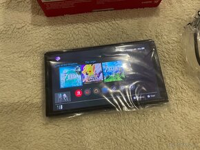 Nintendo Switch OLED Neon - 3