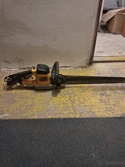 Píla DeWALT ALIGATOR D-65509 - 3