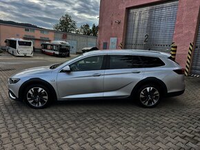 Opel Insignia country tourer CT 2.0 CDTI BiTurbo 210k S S 4x - 3