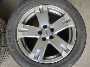 Toyota RAV4 18" 5x114,3 235/55R18 - 3