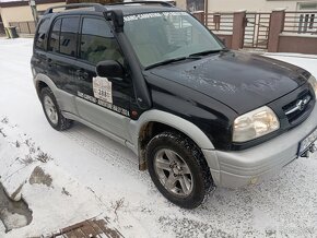 Suzuki Grand Vitara 2.5 v6 - 3