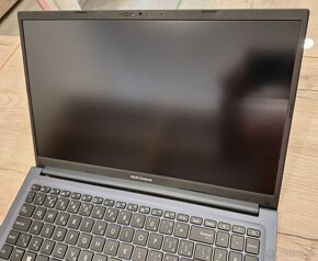 Asus Vivobook M1502 - 3