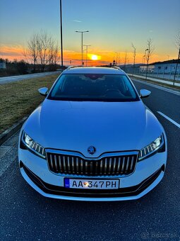 Škoda Superb 3 2.0 TDI DSG Facelift Virtual Koža - 3