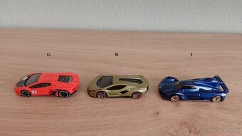 Matchbox & Hot Wheels - 3