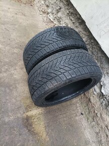 Predám zimné pneumatiky 2ks 215/45r16 - 3