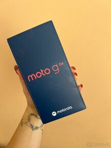 Motorola Moto G04 4 GB/64 GB modrý - 3