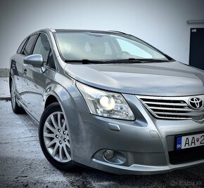 TOYOTA AVENSIS Combi 2.2D4D - 3