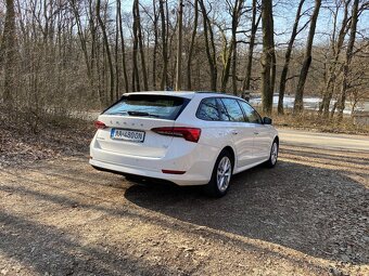 Škoda octavia IV combi 1.4TSI Plug in hybrid - 3