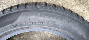 205-55-r17,95H,Pirelli Sottozero3,dot:2718, 5,7mm+ - 3