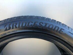 BRIDGESTONE BLIZZAK LM005 - 3