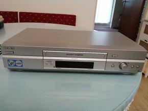 Videorekordér Sony SLV - SE640 - 3