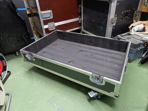 Case rack - 3