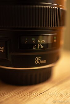 Canon EF 85mm 1.8 Ultrasonic - 3