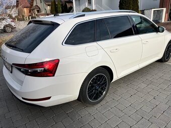 Predam Skoda Superb Combi 2.0 TDI SCR DSG - 3