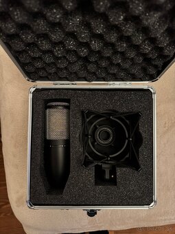 AKG P420 - štúdiový mikrofón - 3