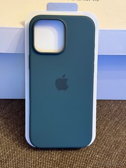 iPhone 16 Pro Max Silicone Case - 3