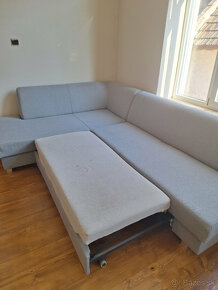 sivý moderný minimalistický gauč - 3