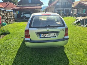 Škoda Octavia combi 1.6i - 3