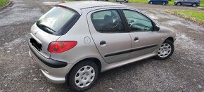 Peugeot 206 1.1 benzin 2005 - 3