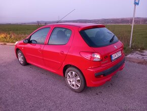 Peugeot 206+ plus - 3