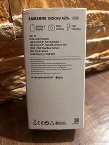 Samsung Galaxy A20e - 3