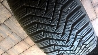 4 ks ZIMNÉ 215/55 R16 93H LAUFEN cca 6-7mm LEN 149,99 €/sada - 3