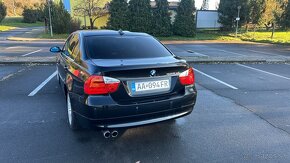 BMW E90 325xi - 3